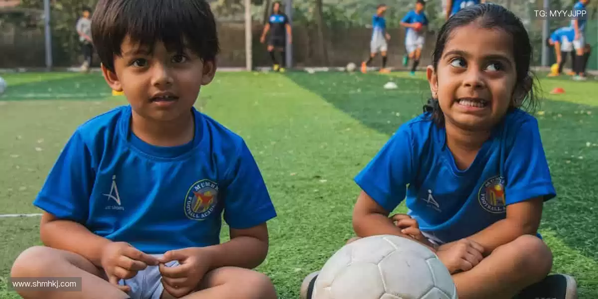 体育周边，冠军同款，你的专属装备库！🏆🎯